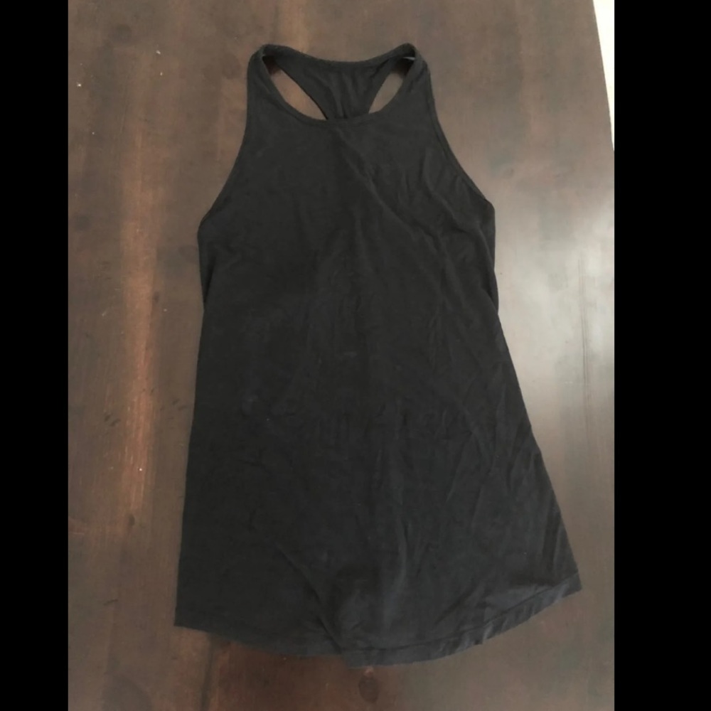 lululemon black tank top